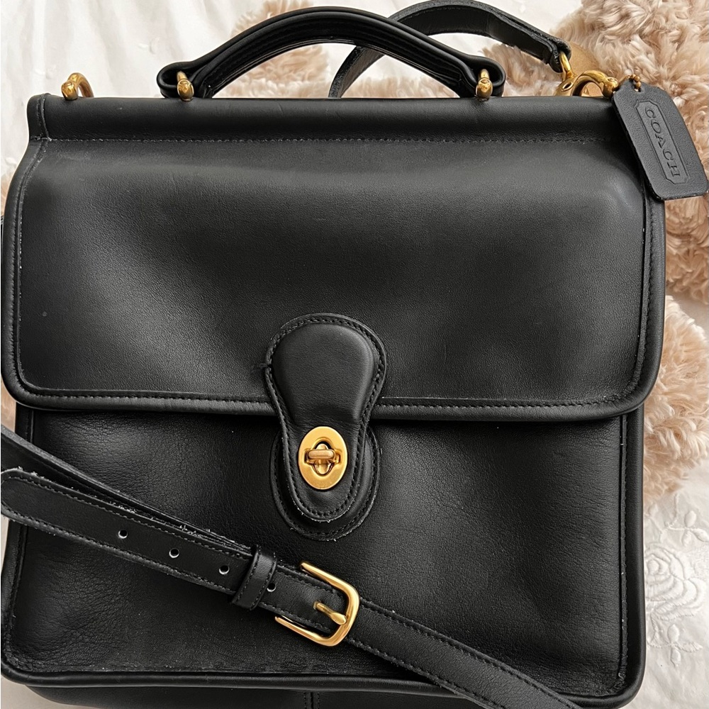 Vintage Coach Black Willis Bag Style 9927 Pre-Owned Pristine